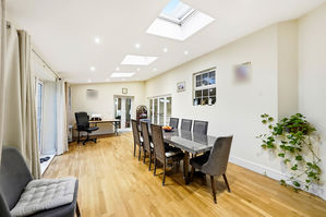 Photo 14- click for photo gallery